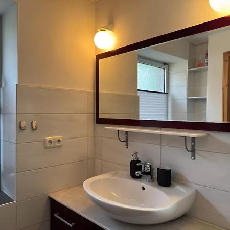 In For 5 Personen Neu Poserin